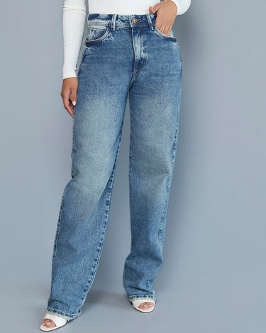 JEAN MUJER BAGGY TIRO ALTO COLOR AZUL MEDIO SILUETA AMPLIA