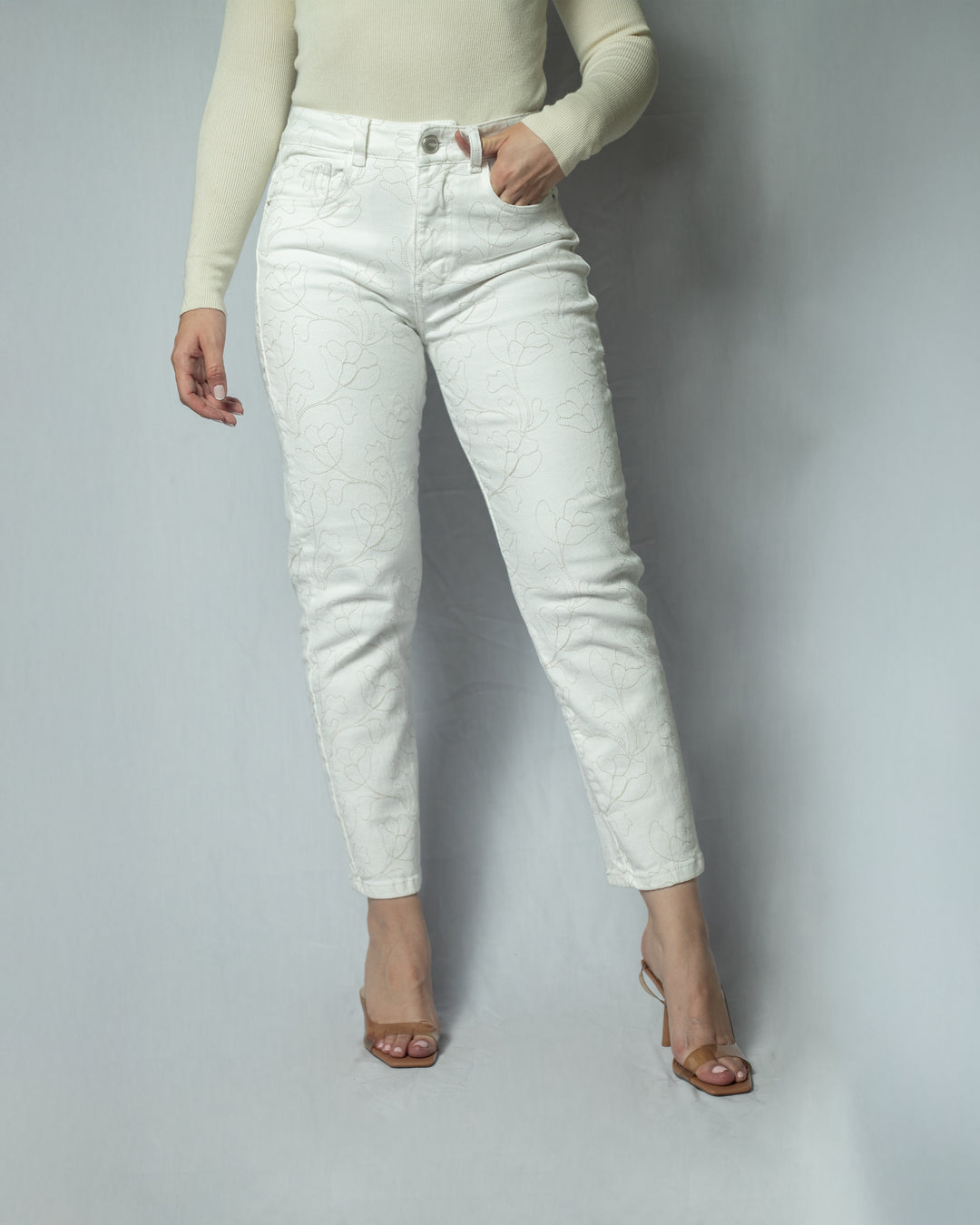 JEAN DAMA MOMFIT TIRO ALTO REF. 18124