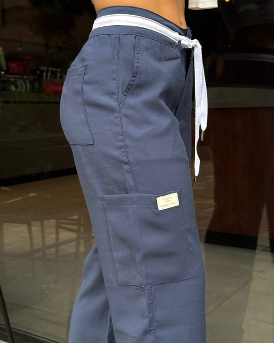 PANTALON DAMA BOTA RECTA CARGO TIRO ALTO REF. 17384