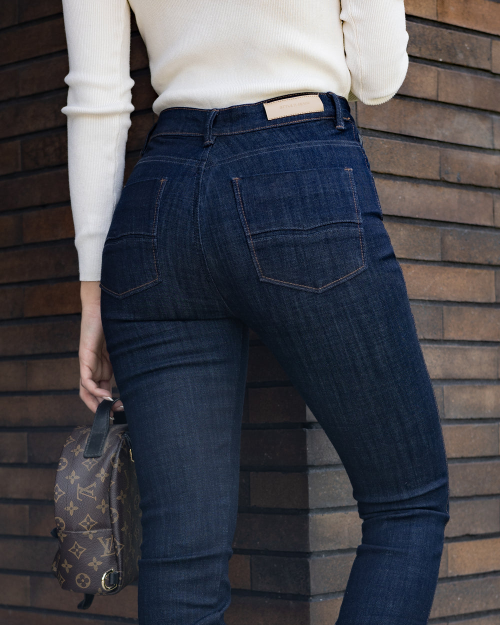 JEAN DAMA SKINNY TIRO ALTO REF. 17116