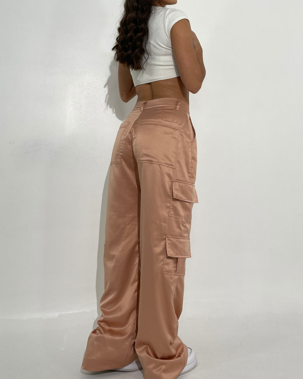 PANTALON DAMA BOTA RECTA TIRO ALTO REF. 17398