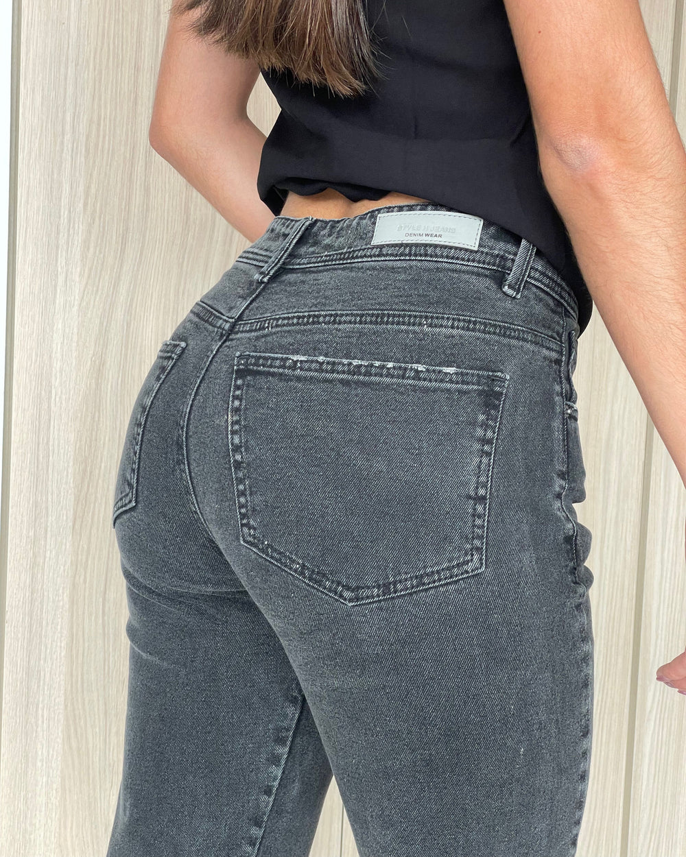 JEAN DAMA MOMFIT TIRO ALTO REF. 17450