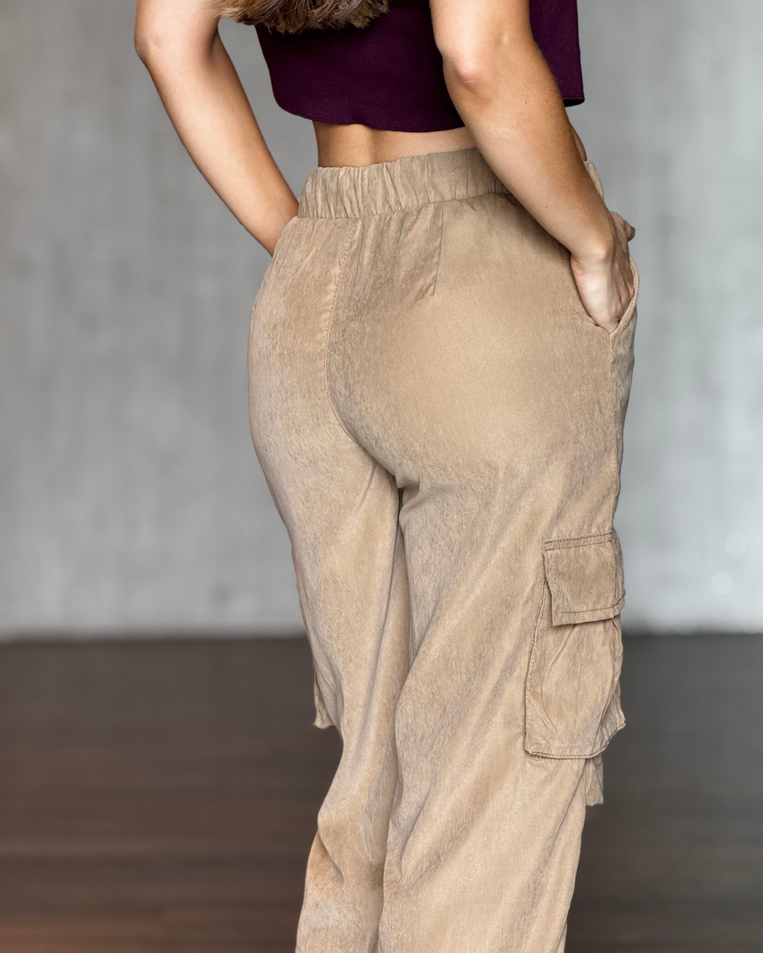 PANTALON DAMA BOTA RECTA CARGO TIRO ALTO REF. 17498