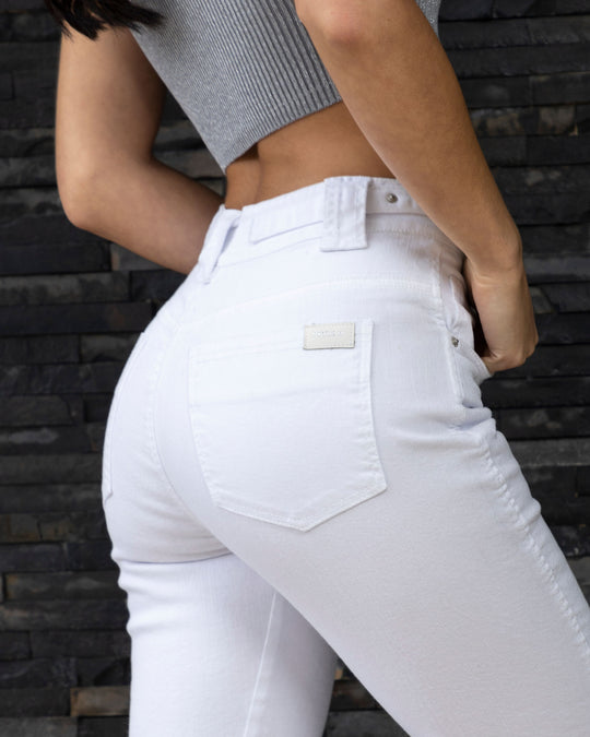 JEAN DAMA MOMFIT TIRO ALTO REF. 17571