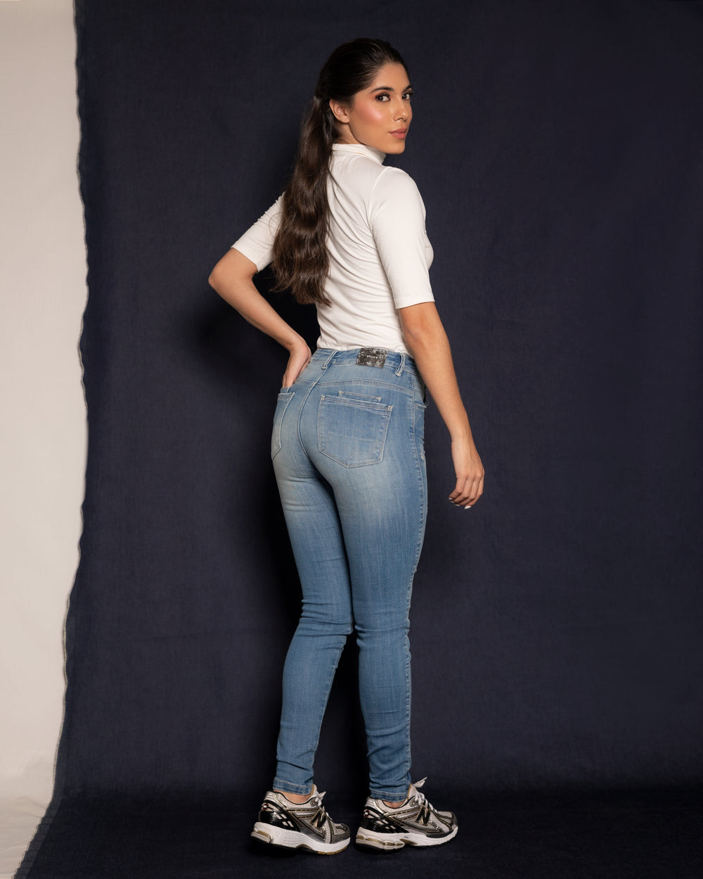 JEAN DAMA SKINNY TIRO ALTO REF. 17281