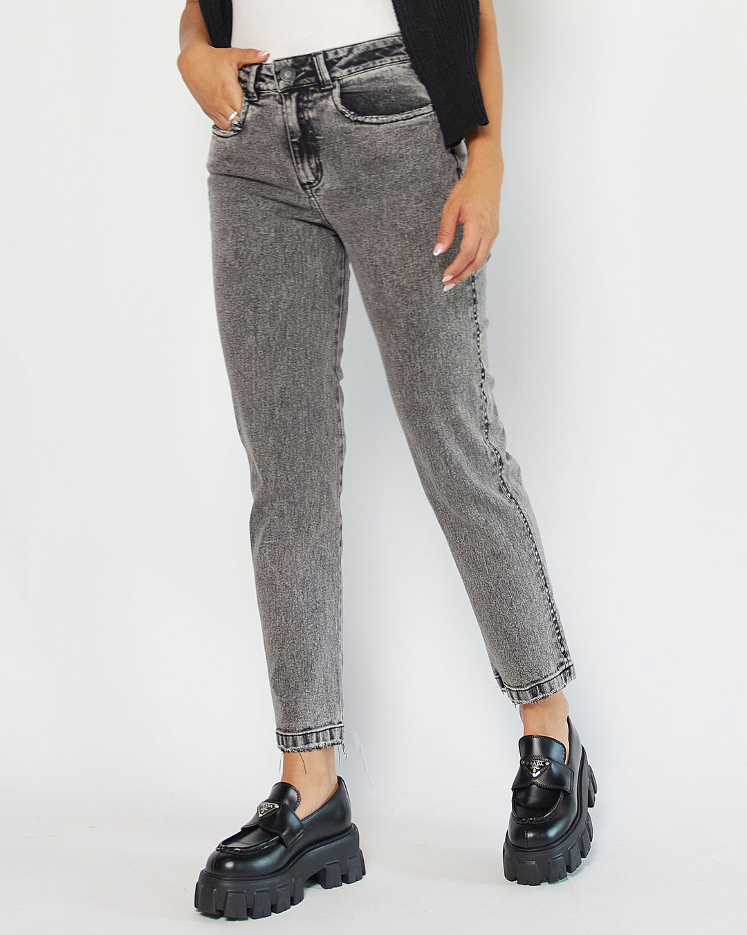 PANTALON DAMA MOMFIT TIRO ALTO REF. 18280