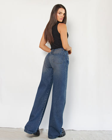 JEAN MUJER WIDE LEG TIRO ALTO COLOR AZUL MEDIO SILUETA AMPLIA