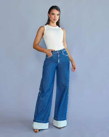 JEAN MUJER WIDE LEG TIRO ALTO COLOR AZUL MEDIO SILUETA AMPLIA